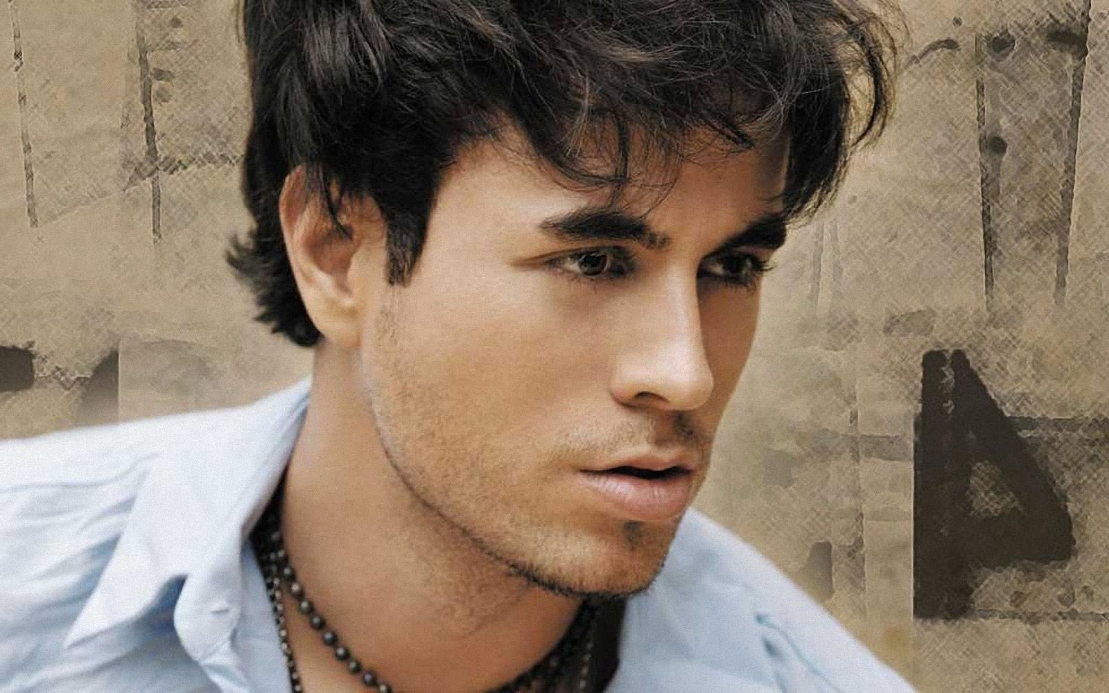 ENRIQUE IGLESIAS